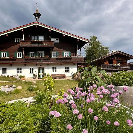 Obinghof Apartamento Fieberbrunn Exterior foto
