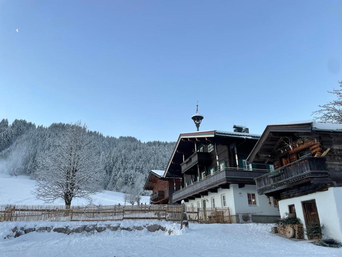 Obinghof Apartamento Fieberbrunn Exterior foto